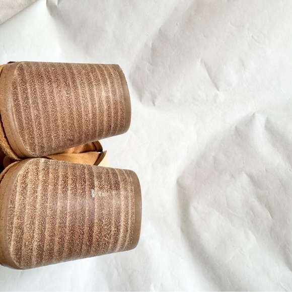 DV by Dolce Vita Women's Size 6.5 Filomina Tan Brown Leather Mules Stacked Heels - Picture 7 of 8